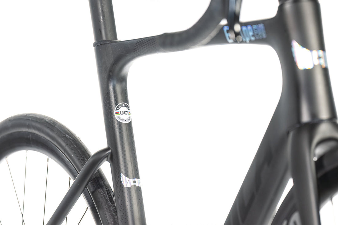 Aquila Equipe EVO – Shimano 105 R7170